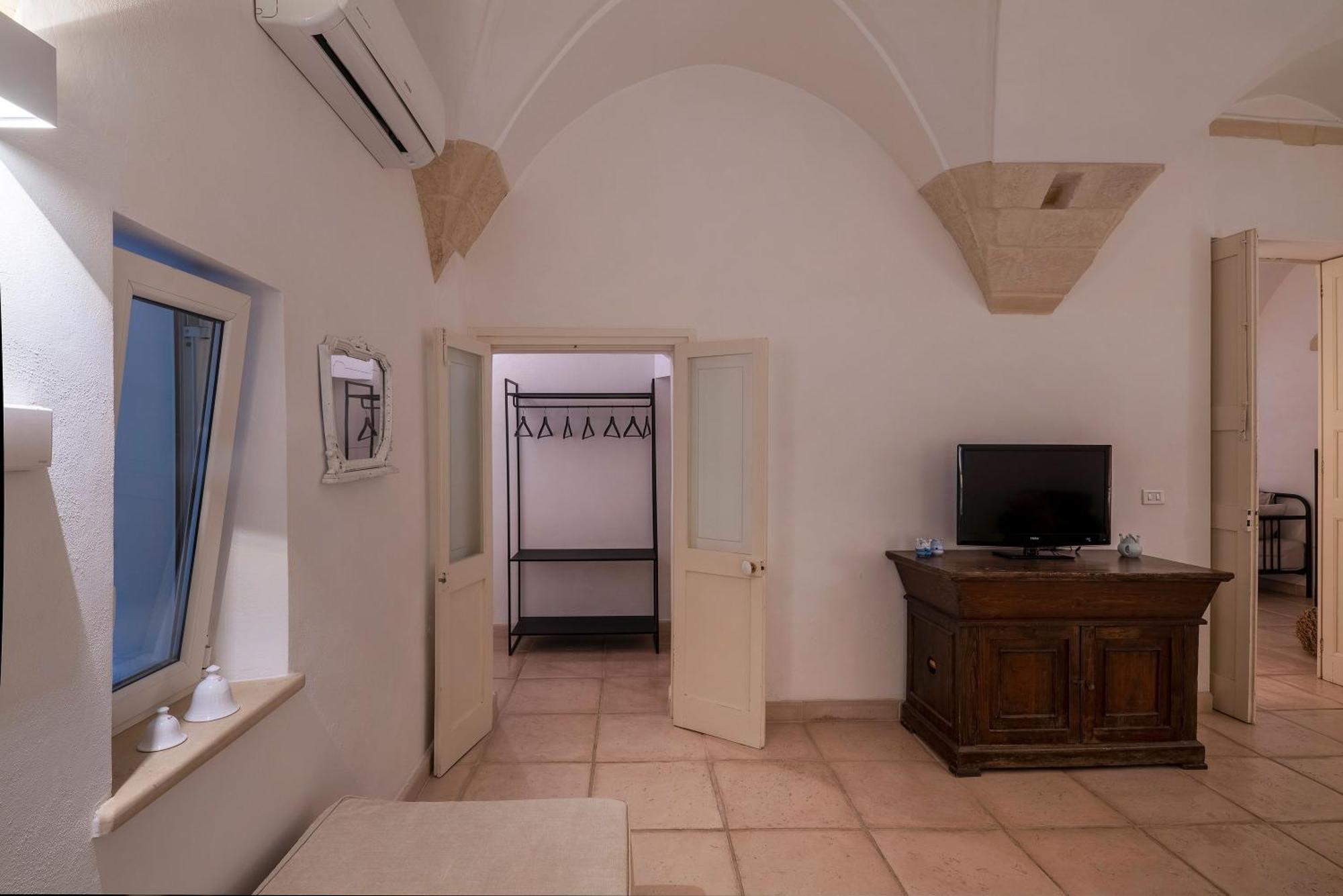 Corte Dei Romiti Apartment - Lecce Selection Екстериор снимка